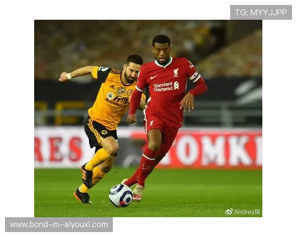 利物浦连续冲击禁区，防线开始松动